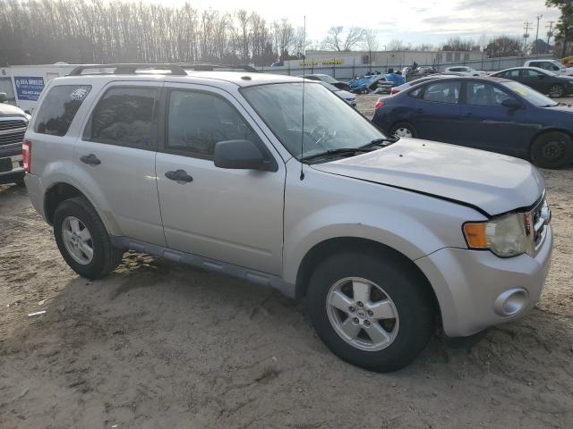 Photo 4 from auction – 2010 FORD ESCAPE XLT with VIN 1FMCU0DG8AKA08065