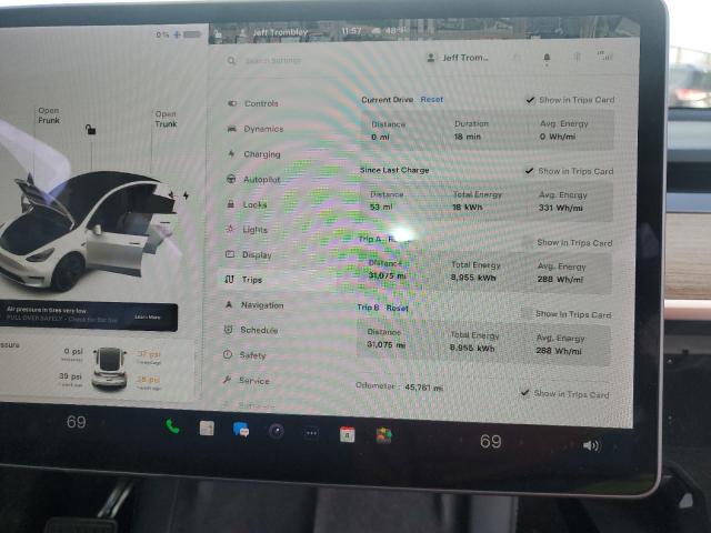 Photo 9 from auction – 2021 TESLA MODEL Y with VIN 5YJYGAEE3MF223195