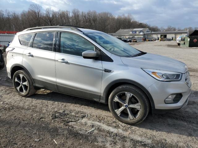 Photo 4 from auction – 2018 FORD ESCAPE SEL with VIN 1FMCU9HD8JUB94957