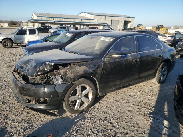VOLKSWAGEN PASSAT SE 2015 with VIN 1VWBT7A34FC066105 - Photo from auction