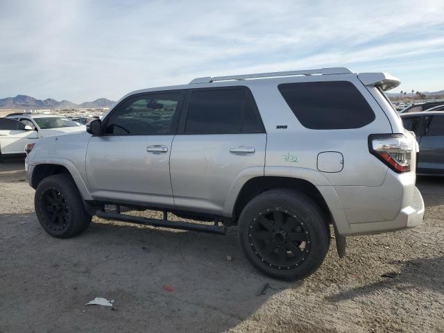 Photo 2 from auction – 2018 TOYOTA 4RUNNER SR with VIN JTEBU5JR6J5528892