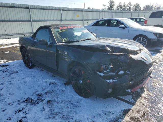 Снимка 4 от търг – 2017 FIAT 124 SPIDER с VIN JC1NFAEK2H0123795