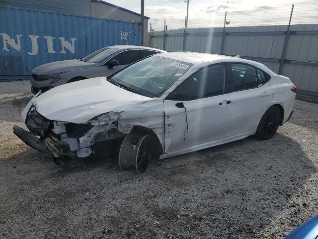 TOYOTA CAMRY XSE 2025 with VIN 4T1DAACK6SU525458 - Photo from auction