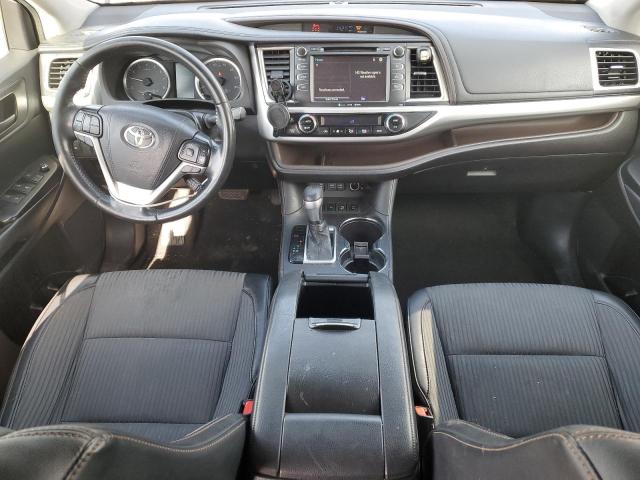 Photo 8 from auction – 2019 TOYOTA HIGHLANDER with VIN 5TDBZRFH4KS941631