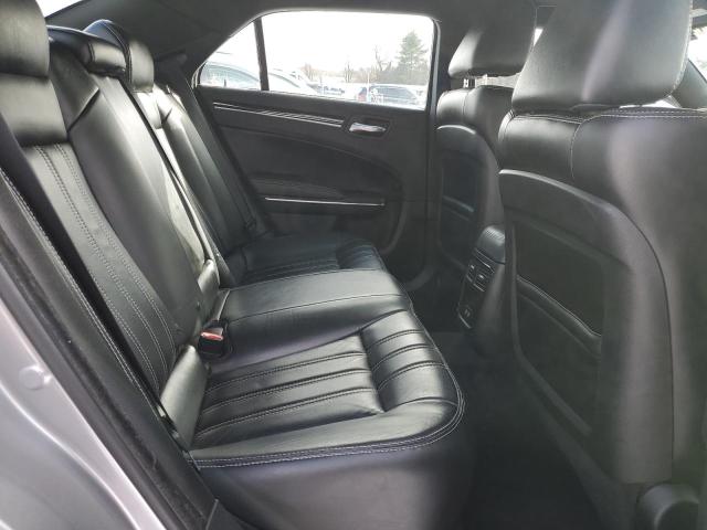 Photo 10 from auction – 2018 CHRYSLER 300 S with VIN 2C3CCAGG8JH300027
