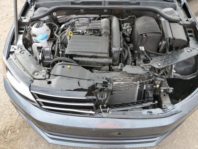 Photo 11 from auction – 2017 VOLKSWAGEN JETTA S with VIN 3VW2B7AJ6HM367199