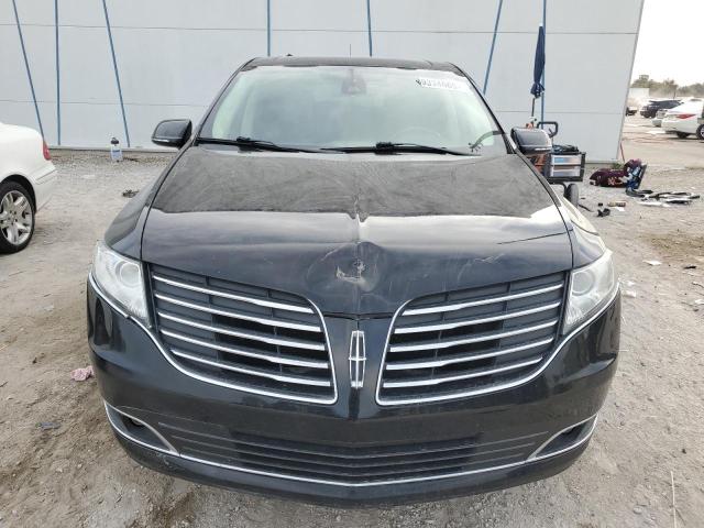 Photo 5 from auction – 2018 LINCOLN MKT with VIN 2LMHJ5FK8JBL00049