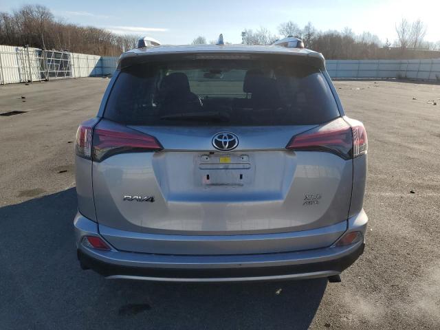 Photo 6 from auction – 2017 TOYOTA RAV4 XLE with VIN 2T3RFREV0HW611751
