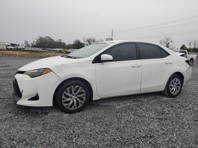 TOYOTA COROLLA L 2018 with VIN 5YFBURHE2JP825868 - Photo from auction