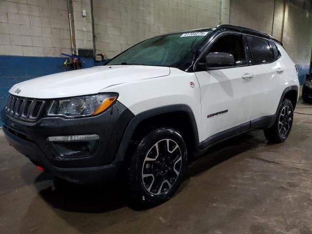 JEEP COMPASS TR 2019 with VIN 3C4NJDDB2KT785438 - Photo from auction