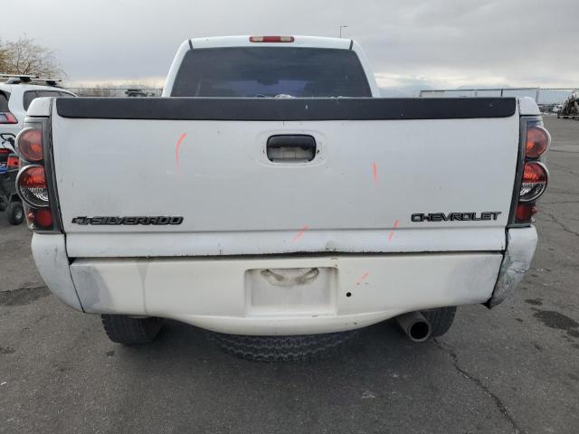 Photo 6 from auction – 2005 CHEVROLET SILVERADO with VIN 1GCHC23U45F820204