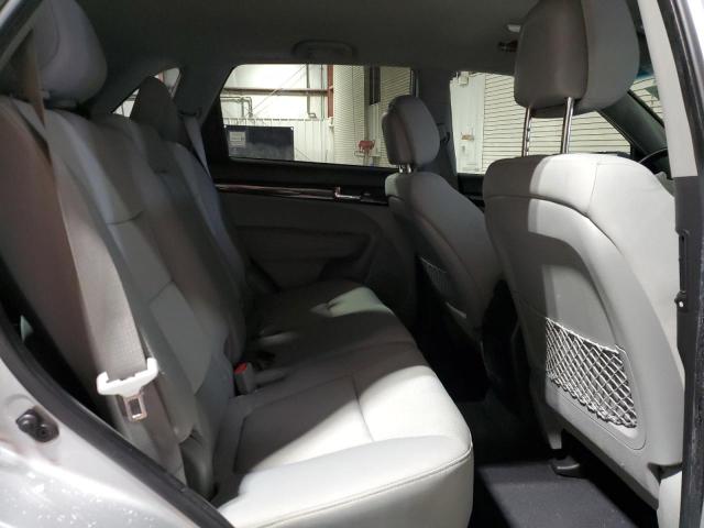 Photo 11 from auction – 2013 KIA SORENTO LX with VIN 5XYKTCA60DG417543