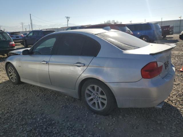 Photo 2 from auction – 2007 BMW 328 XI with VIN WBAVC93517KZ71447