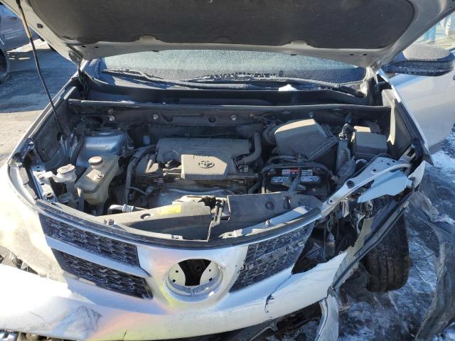 Photo 12 from auction – 2014 TOYOTA RAV4 LE with VIN JTMBFREV5ED095509
