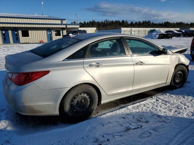 Photo 3 from auction – 2013 HYUNDAI SONATA GLS with VIN 5NPEB4AC4DH768024