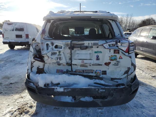 Photo 6 from auction – 2015 TOYOTA RAV4 LE with VIN 2T3BFREV2FW384061