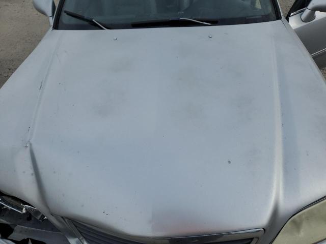 Photo 11 from auction – 2004 ACURA 3.5RL with VIN JH4KA96664C003428
