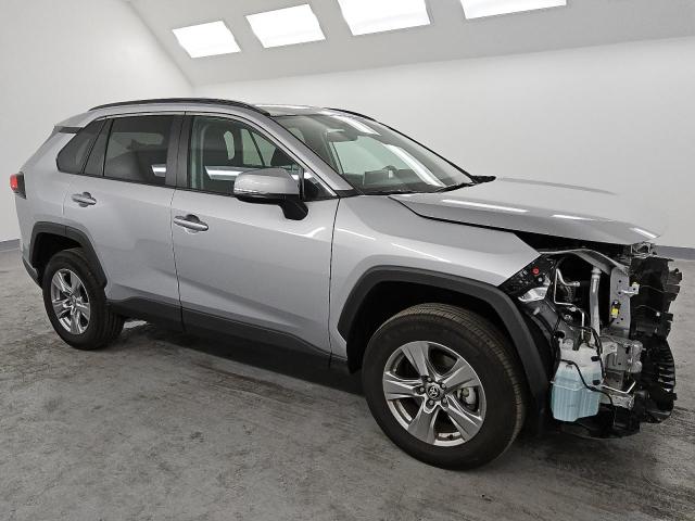 Photo 4 from auction – 2024 TOYOTA RAV4 XLE with VIN 2T3W1RFV3RC290551