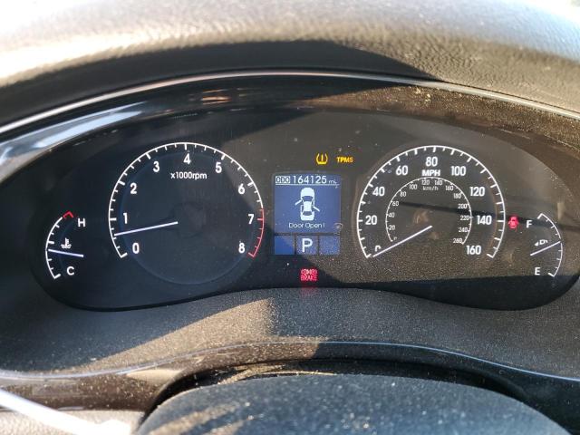 Photo 9 from auction – 2012 HYUNDAI GENESIS 3. with VIN KMHGC4DD7CU179141