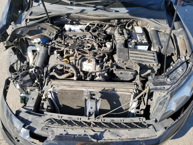 Photo 11 from auction – 2015 VOLKSWAGEN PASSAT SEL with VIN 1VWCV7A34FC045561