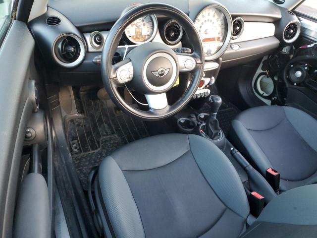 Photo 8 from auction – 2010 MINI COOPER with VIN WMWMF3C57ATZ64178