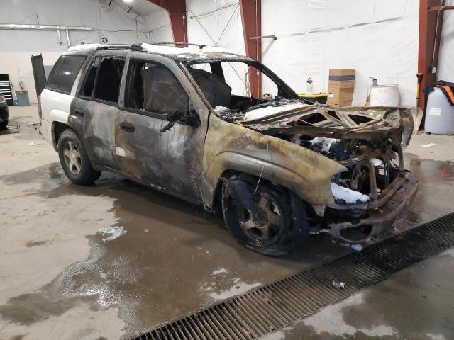 Photo 4 from auction – 2005 CHEVROLET TRAILBLAZE with VIN 1GNDT13S052332888