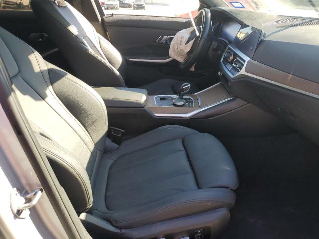 Photo 7 from auction – 2019 BMW 330I with VIN WBA5R1C59KAK07148
