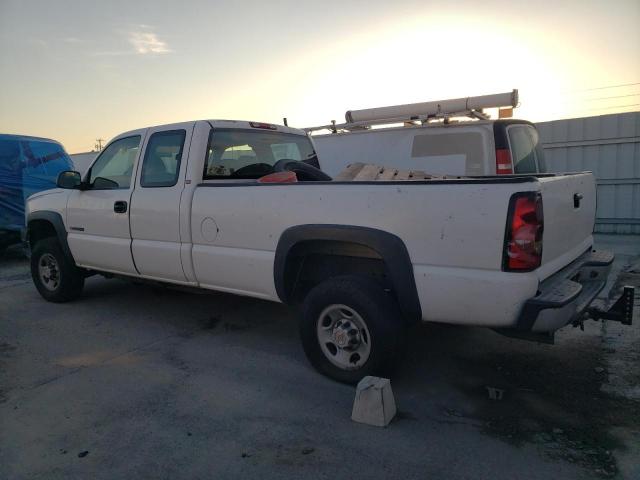 Photo 2 from auction – 2005 CHEVROLET SILVERADO with VIN 1GCHC29U75E129973