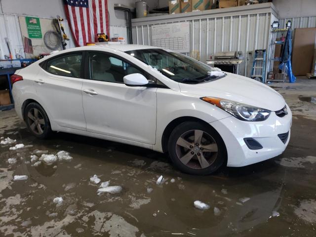 Photo 4 from auction – 2013 HYUNDAI ELANTRA GL with VIN 5NPDH4AE2DH390572