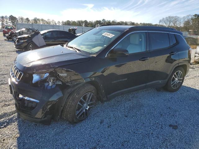 JEEP COMPASS LA 2019 with VIN 3C4NJCBB4KT726100 - Photo from auction