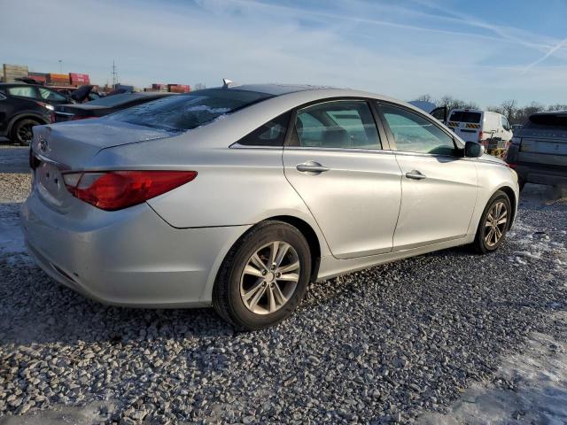 Photo 3 from auction – 2012 HYUNDAI SONATA GLS with VIN 5NPEB4AC4CH331400