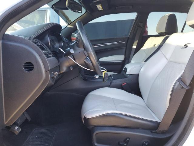 Photo 7 from auction – 2018 CHRYSLER 300 S with VIN 2C3CCABT5JH338464