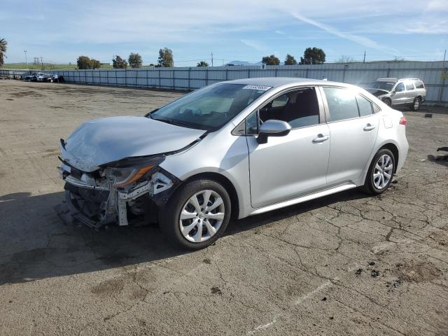 TOYOTA COROLLA LE 2020 with VIN 5YFEPRAE5LP061581 - Photo from auction