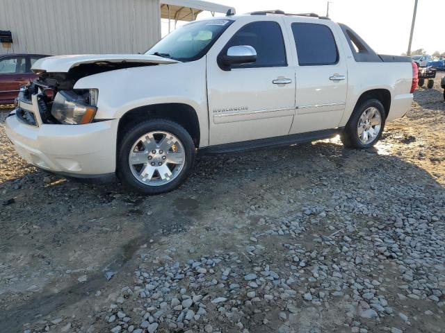 CHEVROLET AVALANCHE 2011 with VIN 3GNMCGE06BG153949 - Photo from auction