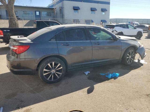 Photo 3 from auction – 2014 CHRYSLER 200 LIMITE with VIN 1C3CCBCG1EN191905