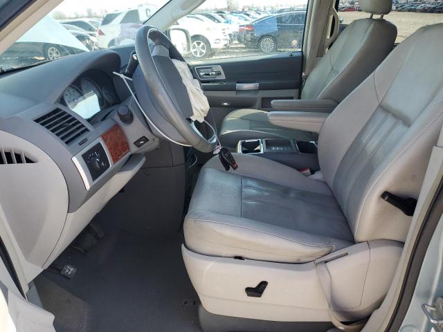 Photo 7 from auction – 2008 CHRYSLER TOWN & COU with VIN 2A8HR54P48R673154