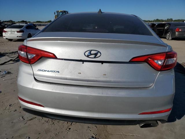 Photo 6 from auction – 2017 HYUNDAI SONATA SE with VIN 5NPE24AF5HH515939