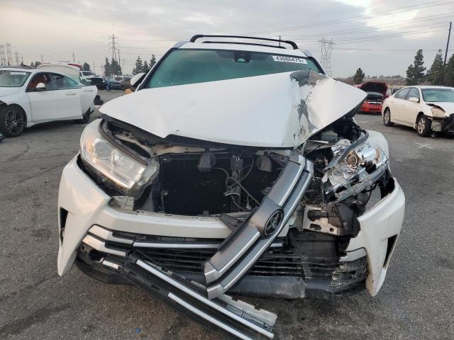 Zdjęcie 5 z aukcji – 2017 TOYOTA HIGHLANDER z VIN 5TDKZRFH4HS204373