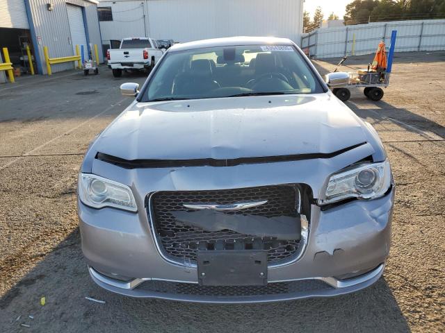 Photo 5 from auction – 2016 CHRYSLER 300C with VIN 2C3CCAEG1GH238403