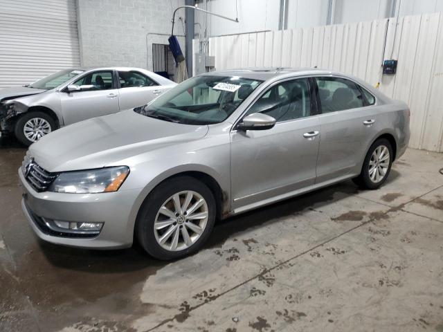 VOLKSWAGEN PASSAT SEL 2012 with VIN 1VWCH7A37CC083918 - Photo from auction