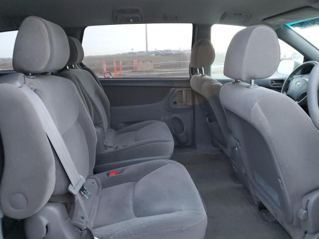 Photo 11 from auction – 2005 TOYOTA SIENNA CE with VIN 5TDZA23C75S233464