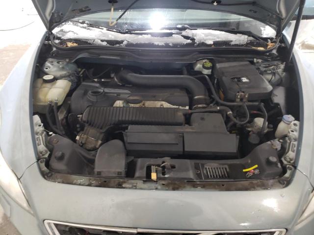 Photo 11 from auction – 2011 VOLVO C30 T5 with VIN YV1672MK1B2196075