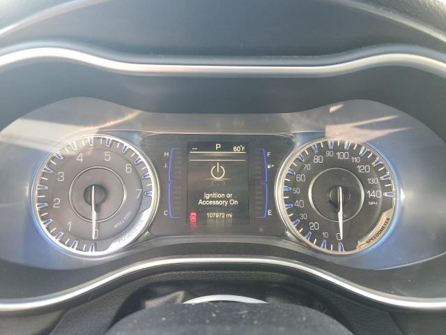 Photo 9 from auction – 2017 CHRYSLER 200 LIMITE with VIN 1C3CCCABXHN504547