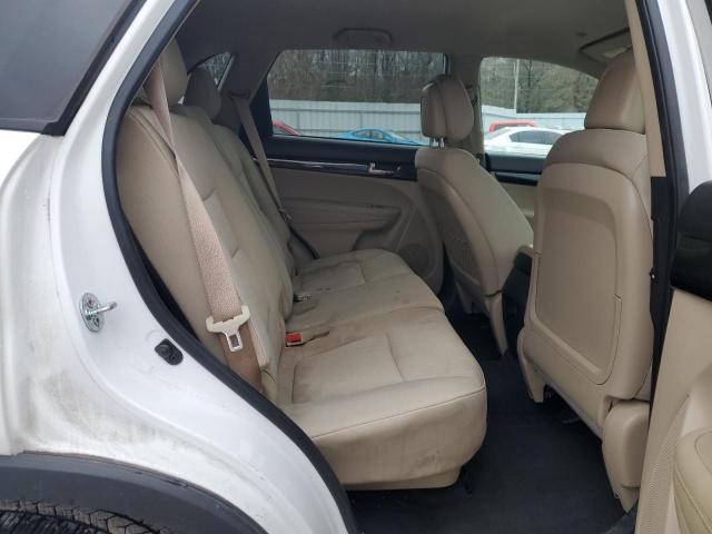 Photo 10 from auction – 2013 KIA SORENTO LX with VIN 5XYKTCA63DG405550