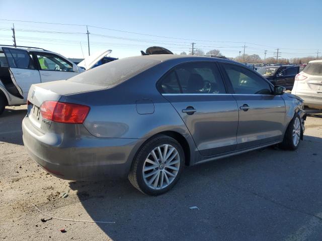 Photo 3 from auction – 2011 VOLKSWAGEN JETTA SEL with VIN 3VWLZ7AJ5BM312640
