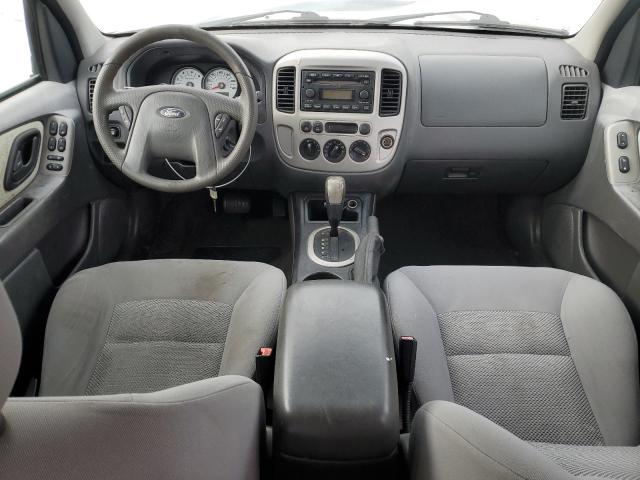 Photo 8 from auction – 2005 FORD ESCAPE XLT with VIN 1FMYU03175KE32121