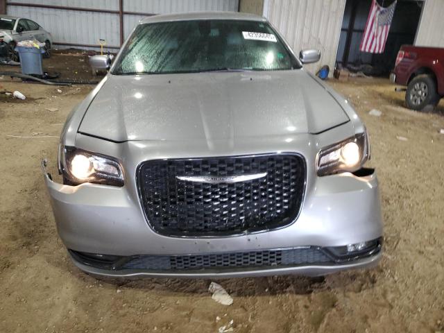 Photo 5 from auction – 2017 CHRYSLER 300 S with VIN 2C3CCABG5HH646344