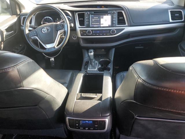 Photo 8 from auction – 2014 TOYOTA HIGHLANDER with VIN 5TDJKRFHXES022334