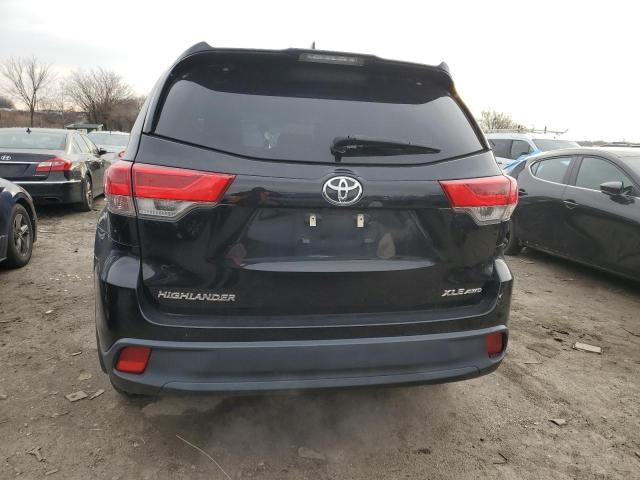 Photo 6 from auction – 2019 TOYOTA HIGHLANDER with VIN 5TDJZRFH4KS621804