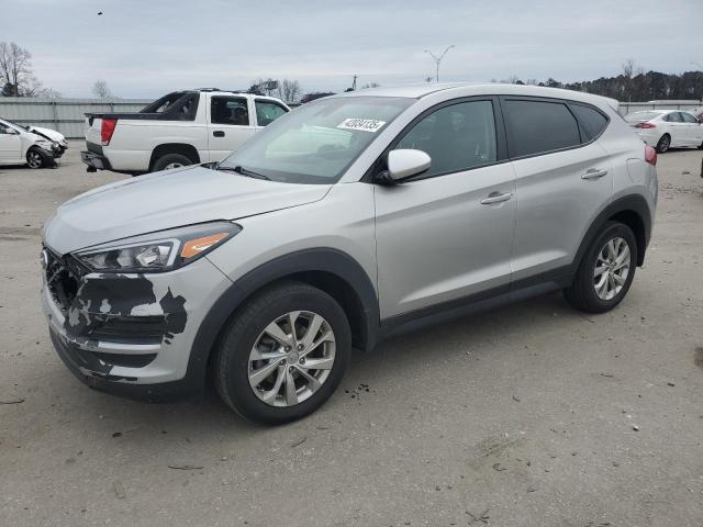 HYUNDAI TUCSON SE 2020 with VIN KM8J2CA47LU280641 - Photo from auction